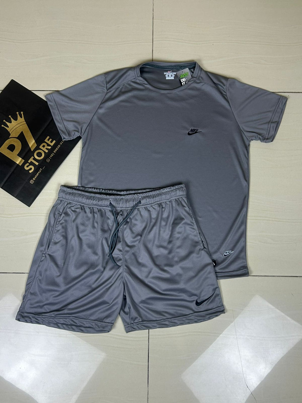 Conjunto Nike Dri Fit 2025 (todo cinza)