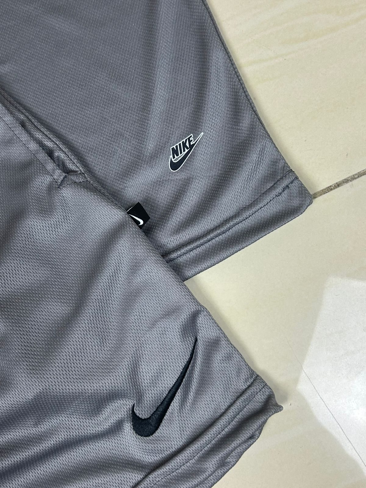 Conjunto Nike Dri Fit 2025 (todo cinza)