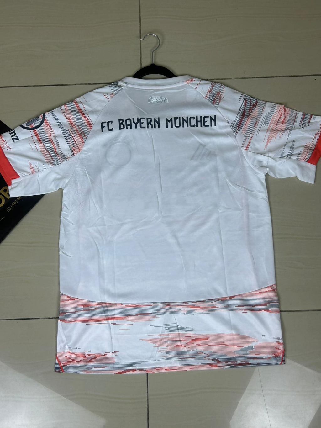 Conjunto Esportivo FC Bayern München (Branco)