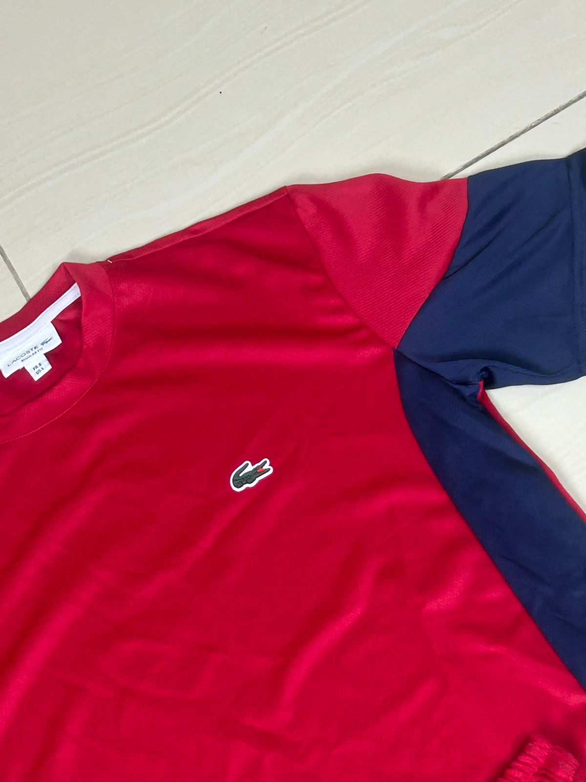 Conjunto Esportivo Lacoste (Vermelho)