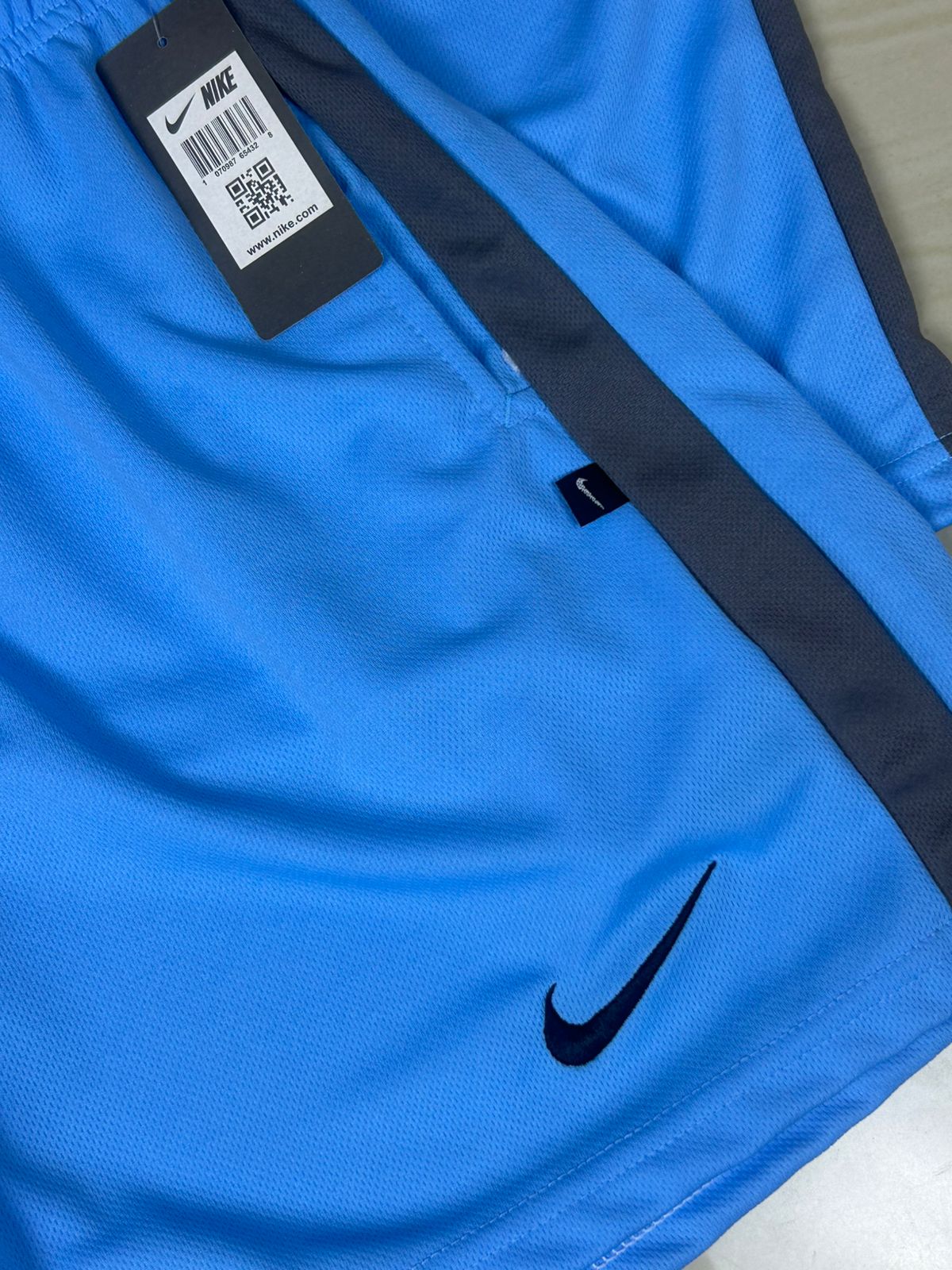 Conjunto Nike Dri Fit 2025 (azul com cinza)